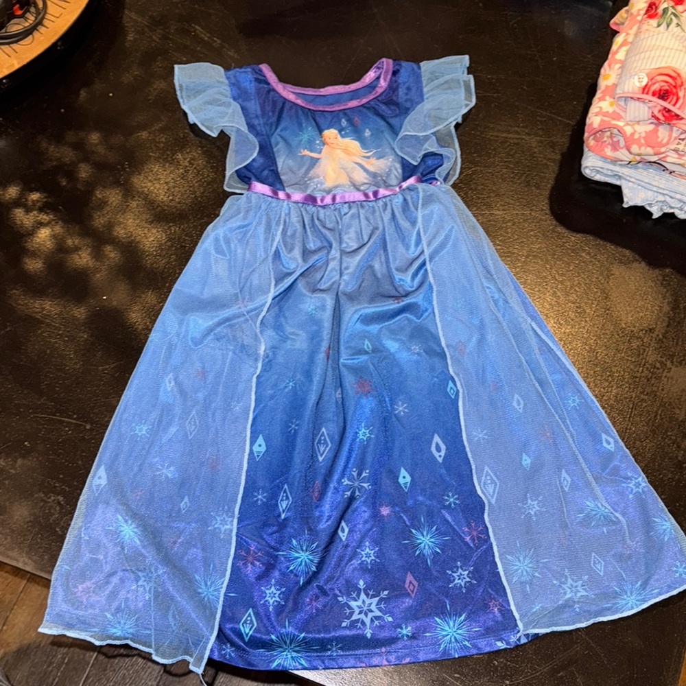 Frozen Nightgown